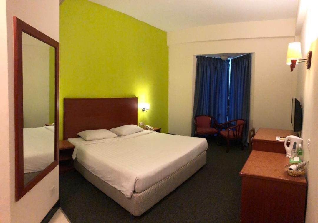 Garden View Hotel Bahau Dış mekan fotoğraf